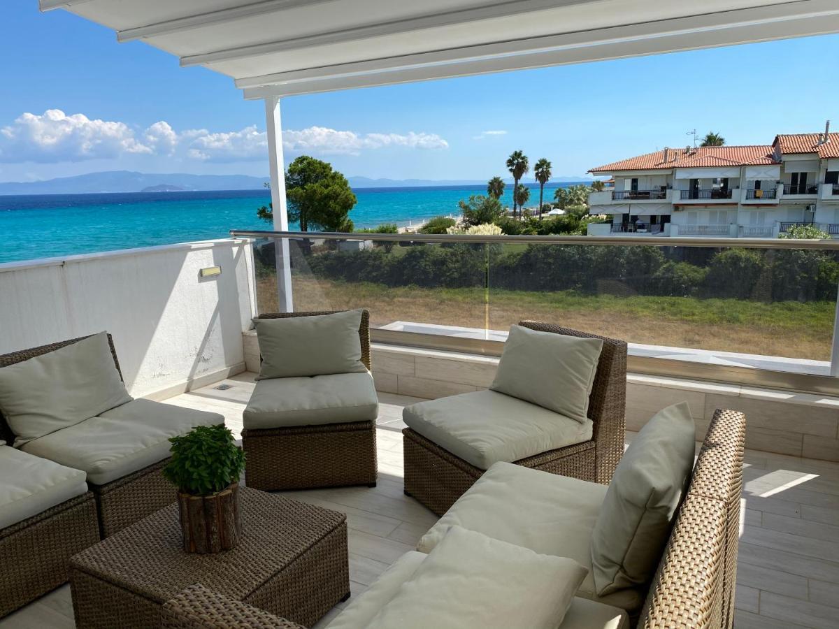 חניוטי Villa Theodora In Front Of The Sea מראה חיצוני תמונה