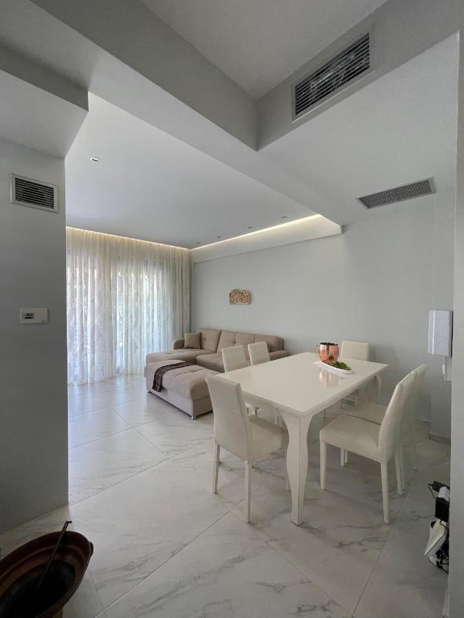 חניוטי Villa Theodora In Front Of The Sea מראה חיצוני תמונה